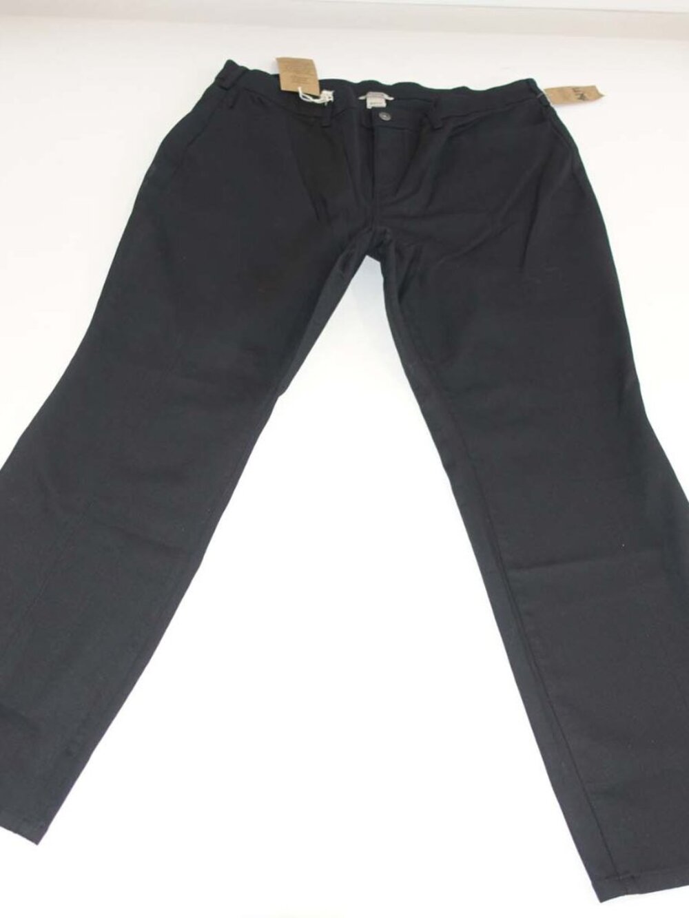 Duluth Trading Co Women's Dyehard Slim Leg Jeans Size 18 x 31 NWT Black Mid Rise